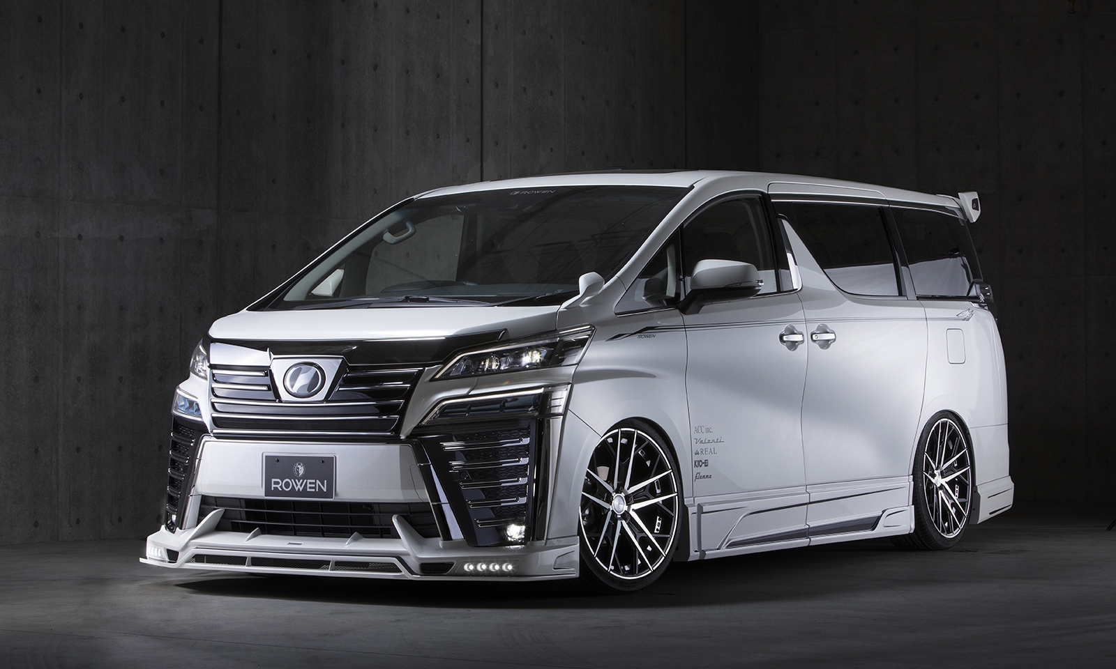 30 VELLFIRE Z-grade 後期 MODEL｜TOYOTA｜BODY KIT｜Rowen