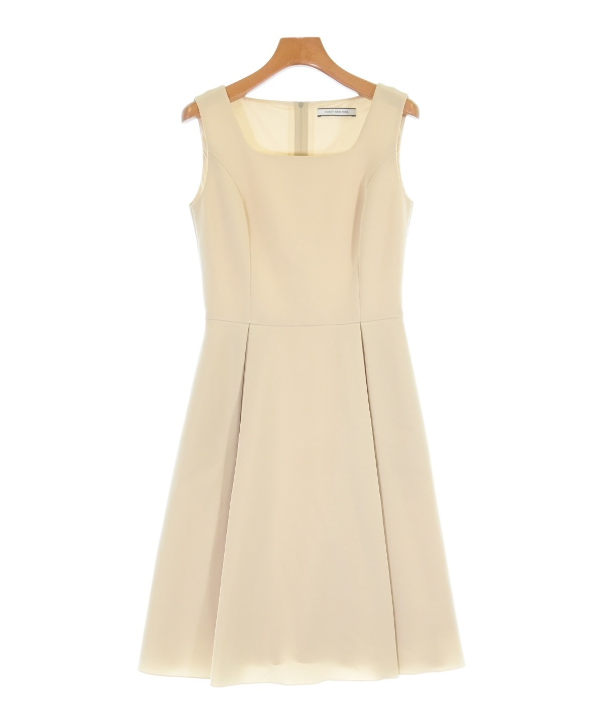 FOXEY NEWYORK（フォクシーニューヨーク）ワンピース ベージュ サイズ