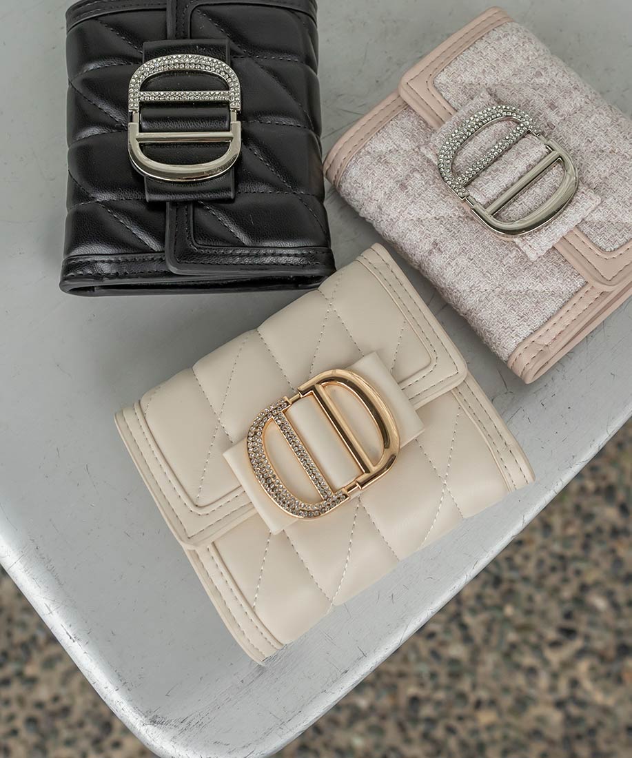 ビジューパーツキルティング三つ折りウォレットRANDA公式サイト