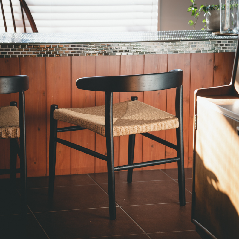 わたしの愛用品-ダイニングチェアに黒がおすすめな理由 モダンデザイン