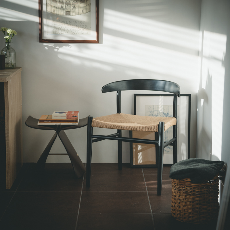 わたしの愛用品-ダイニングチェアに黒がおすすめな理由 モダンデザイン