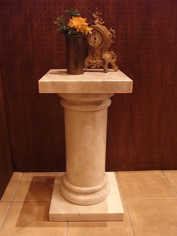 1970年代イタリア製大理石テーブル、中目黒実店舗あり、大理石花台