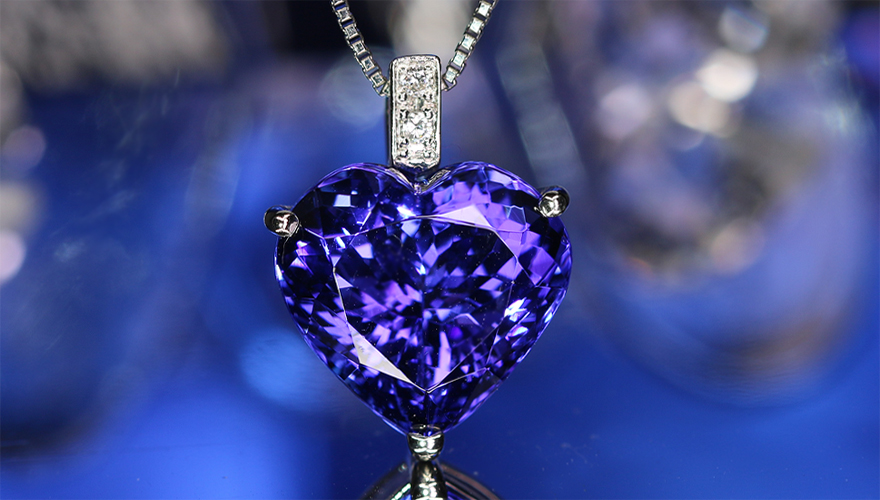 第373回抽選販売＞ハートシェイプタンザナイト 10ct ダイヤモンド