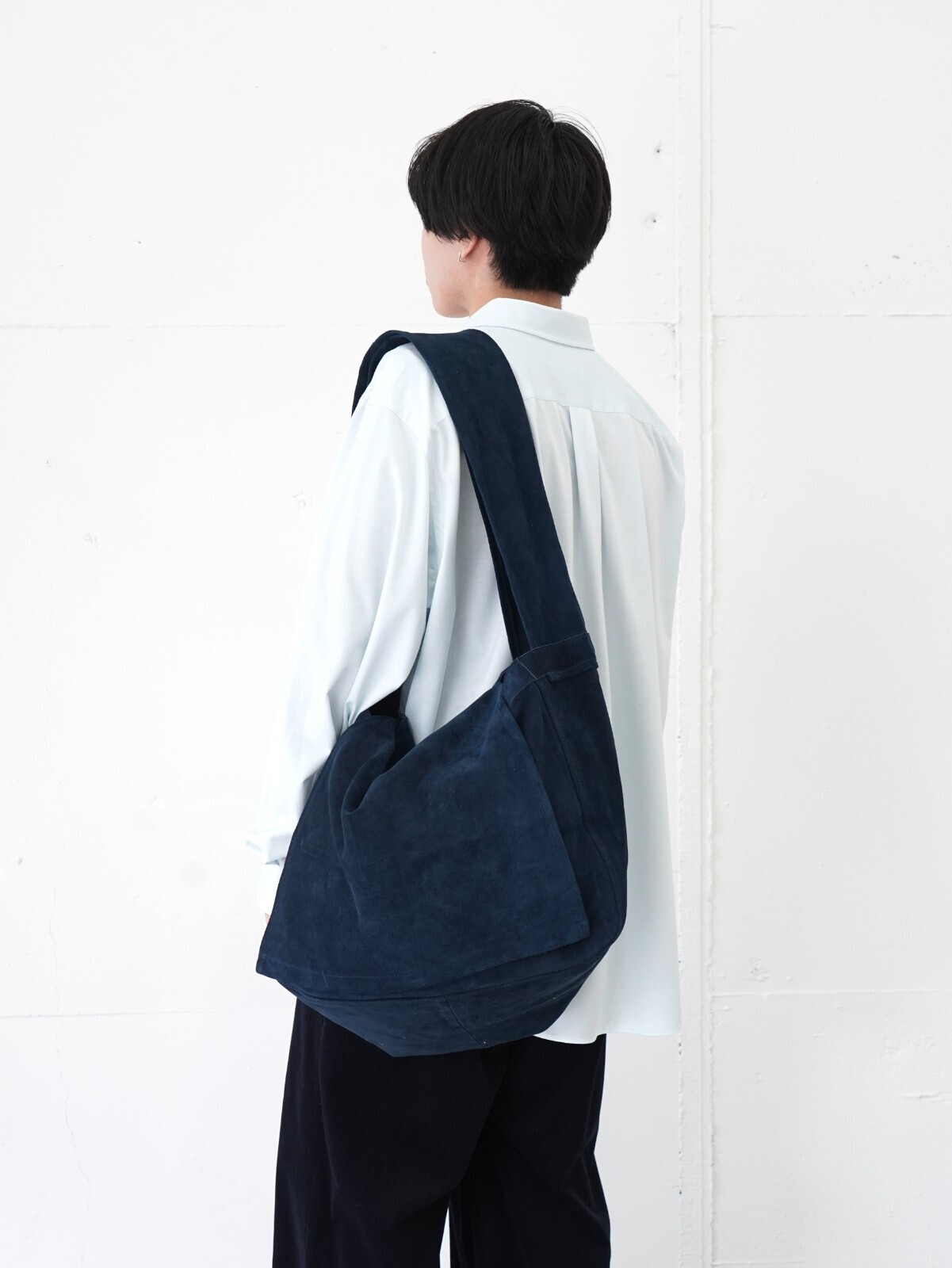 レザーショルダーバッグ - セブンバイセブン レディース & メンズ