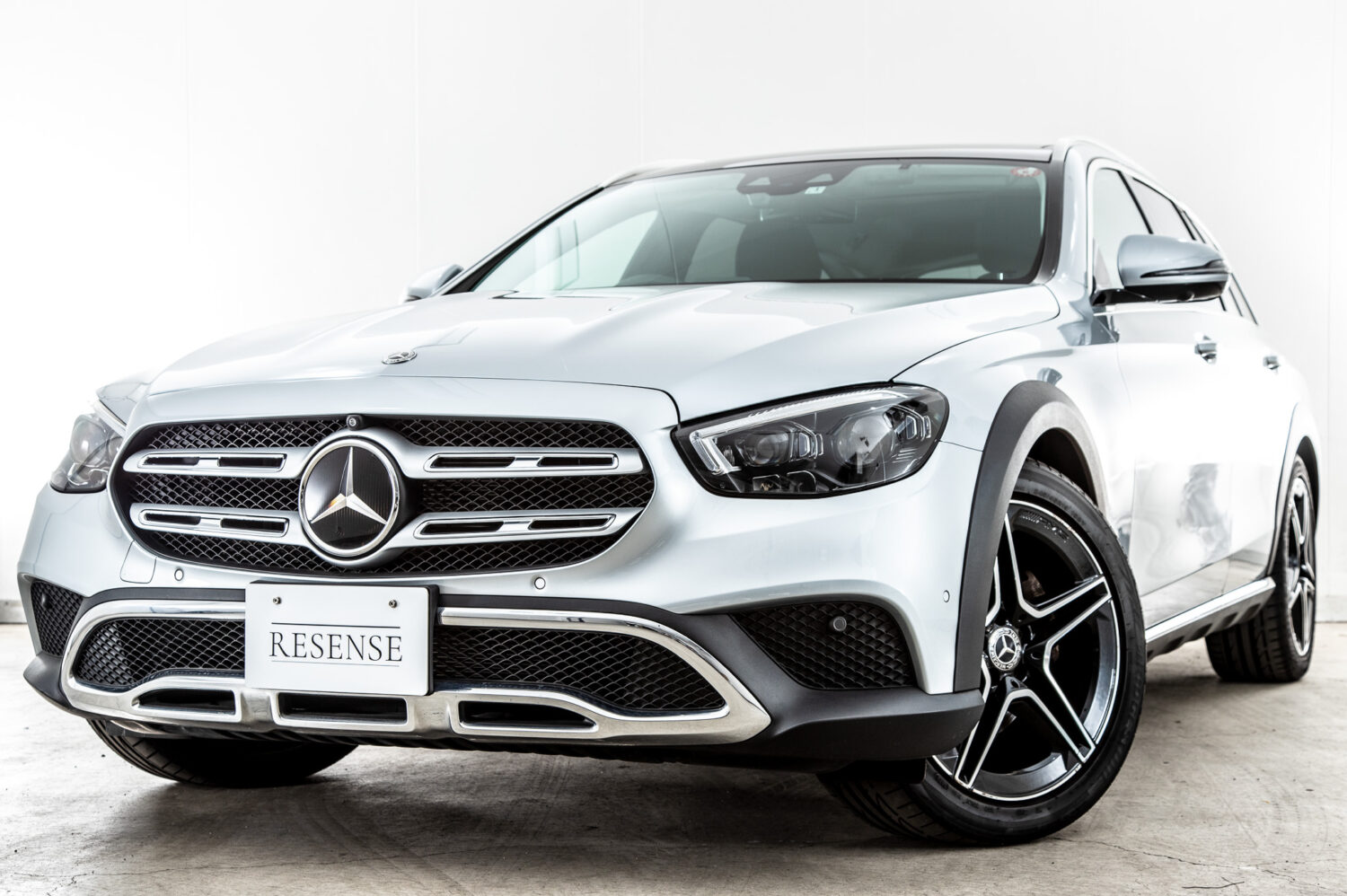 メルセデス・ベンツ Eクラス E220d 4MATIC オールテレイン 4WD｜在庫車