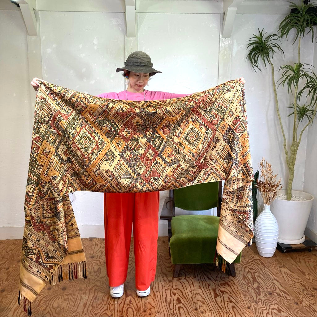 染織 ラオス 布 手織り ラグ 茶系 ヴィンテージ 中古 テキスタイル