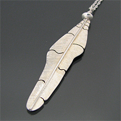 ISLETA/イスレタ族 Michael Kirk/マイケル・カーク イーグルフェザー