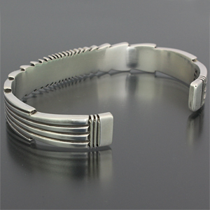 ナバホ族 Pat Bedonie 14K サンバースト バングル 【送料無料】