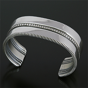 ナバホ族 Harrison Jim 1” インゴットシルバー コインエッジ チゼル