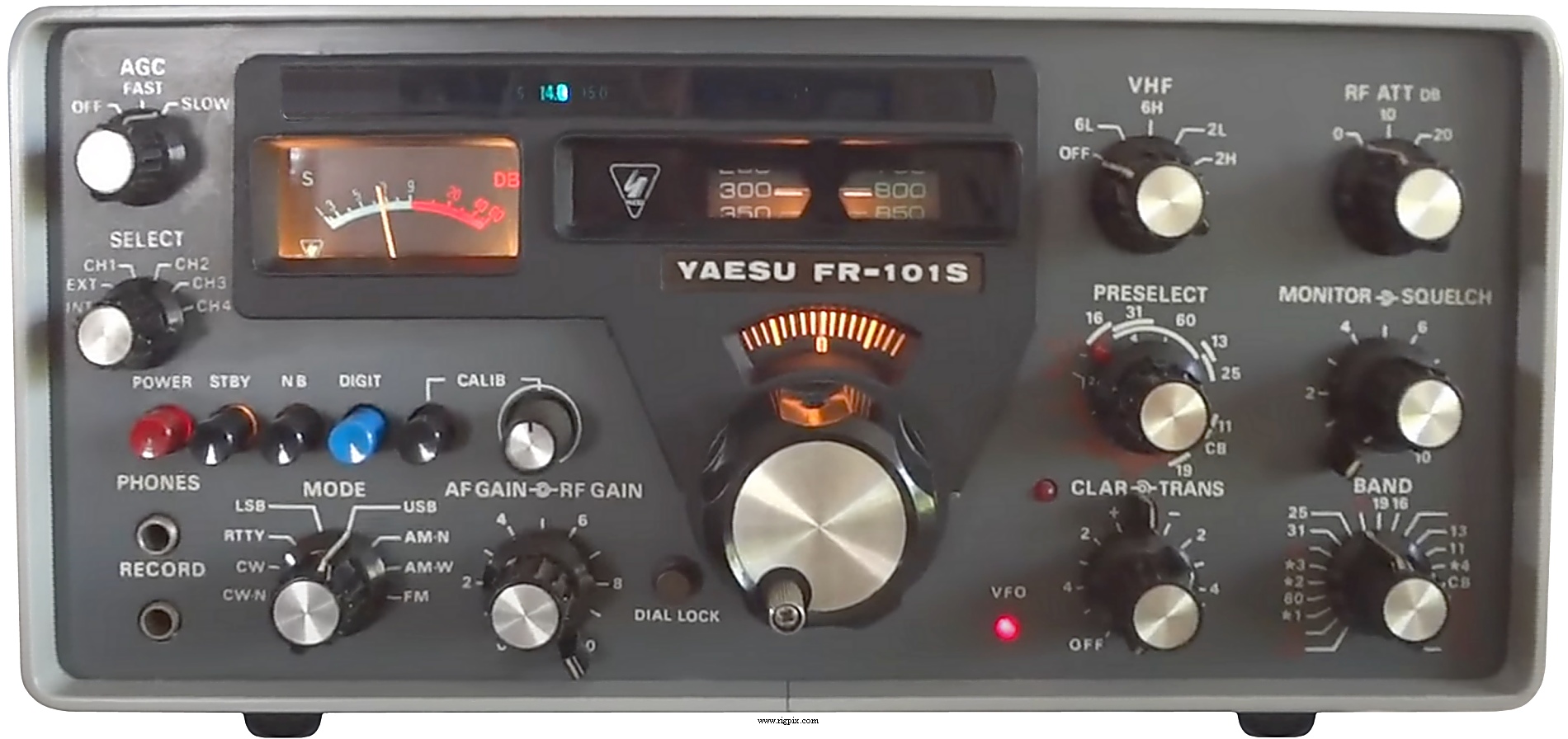 RigPix Database - Yaesu - FR-101S