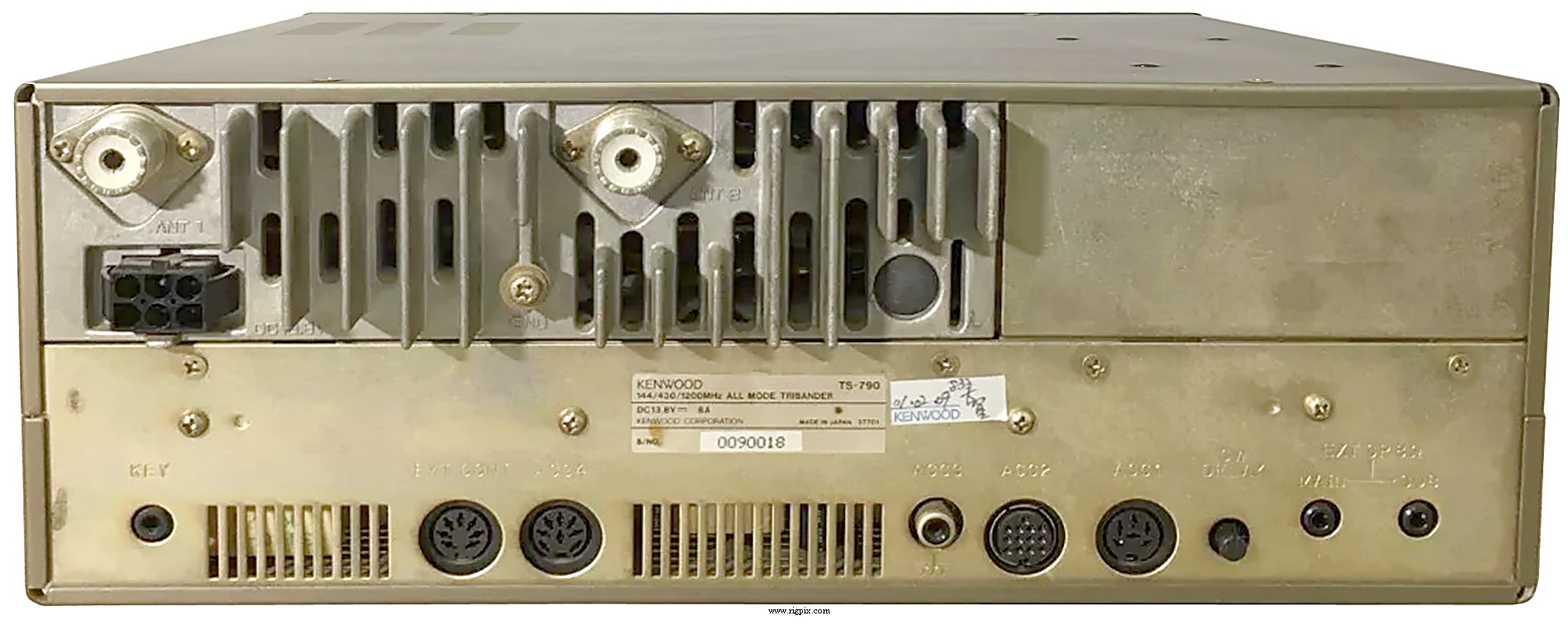 RigPix Database - Kenwood/Trio - TS-790