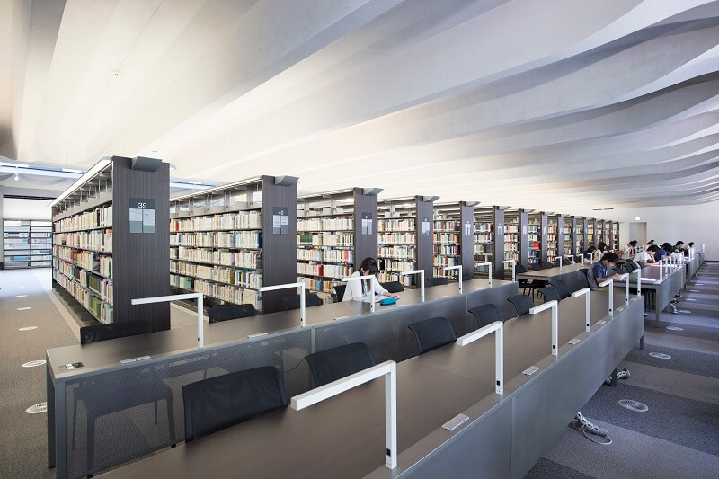 新座図書館 | 立教大学