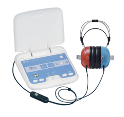 TOPICS コンパクトタイプのオージオメータ「AA－57］及び「AA