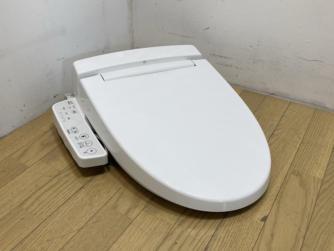 INAX イナックス 温水洗浄便座 ウォシュレット シャワートイレ CW-H42