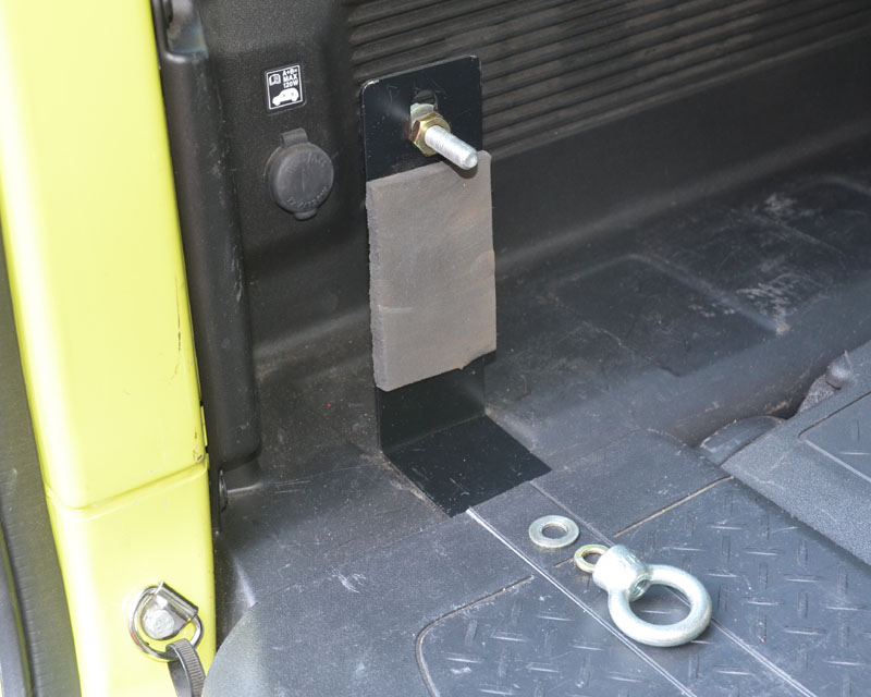 荷室ジャッキホルダー（JB64/JB74）｜RV4ワイルドグース｜厚木の