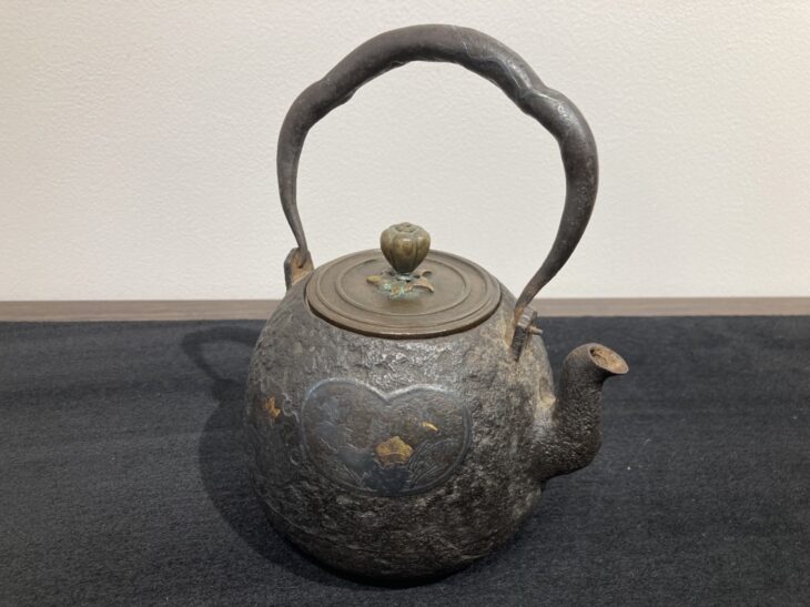 龍文堂 造『鉄瓶』 買取価格相場｜骨董品買取 緑和堂