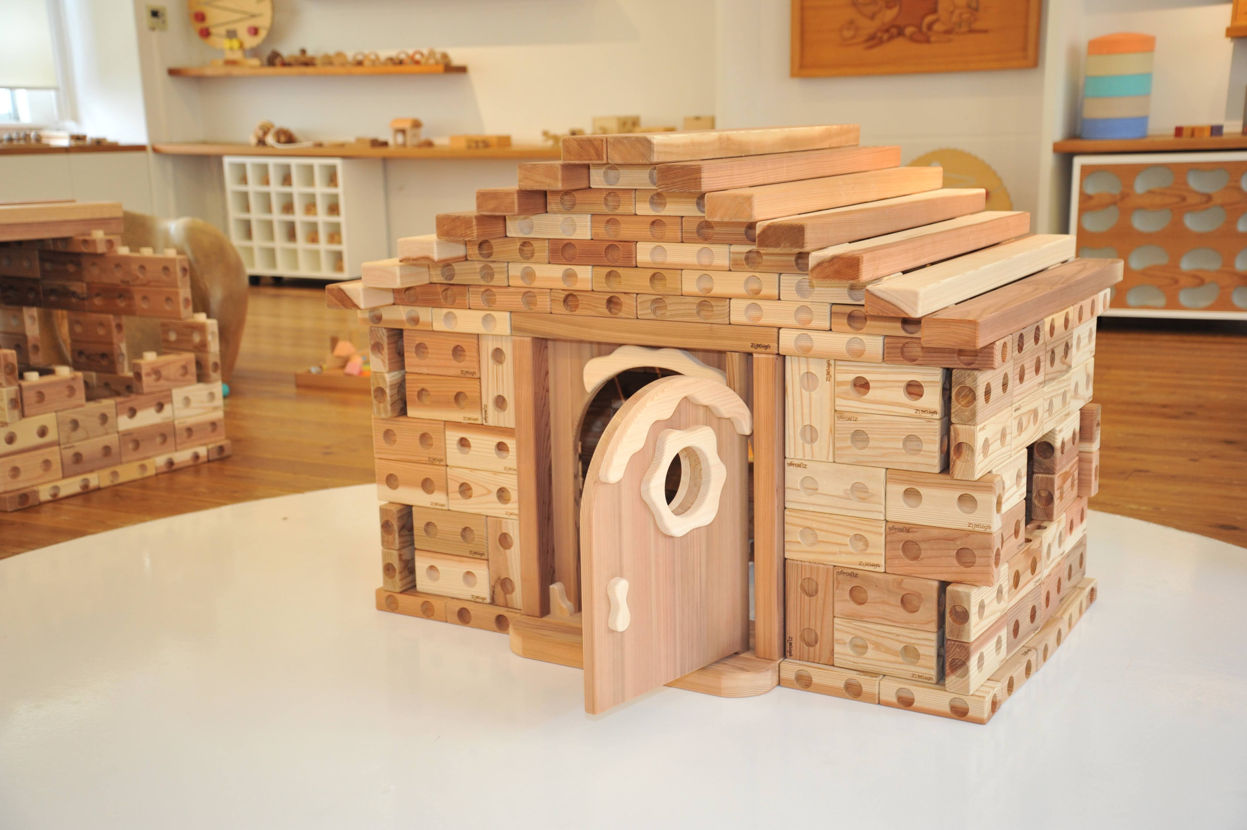 ウッドデザイン賞 受賞作品データベース | 木製ブロック ズレンガお家