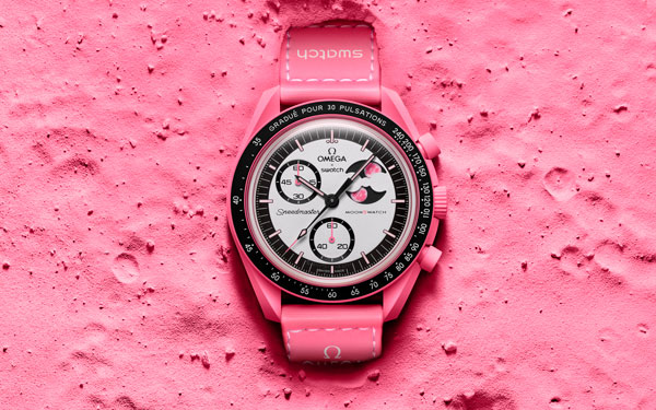 ピンクのミニカーを見つけたらGETだぜ！ 「バイオセラミック ムーン