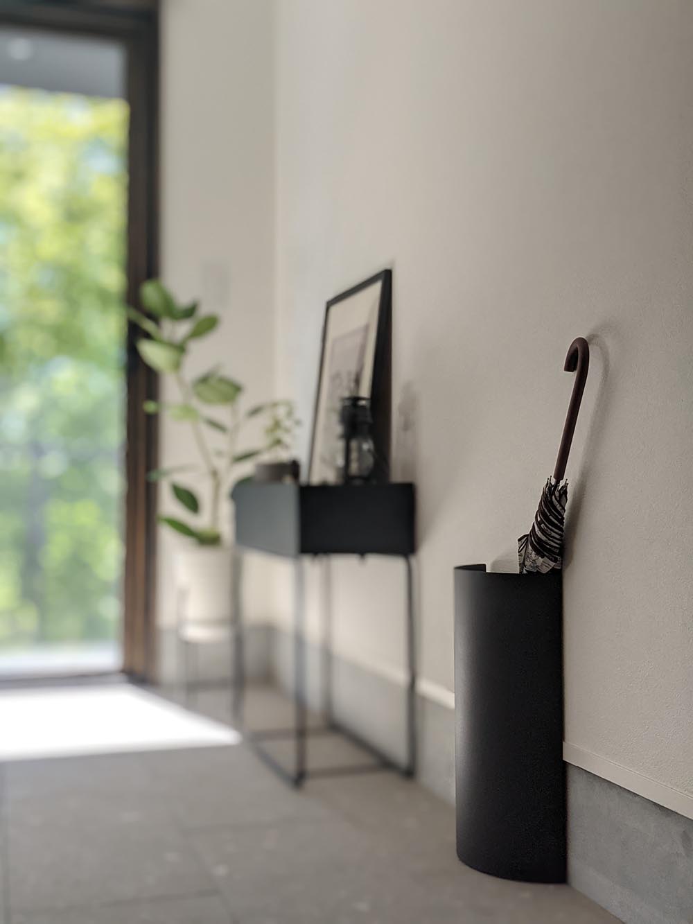 MUKOU AMBRELLA STAND / ムコウ 傘立て DUENDE