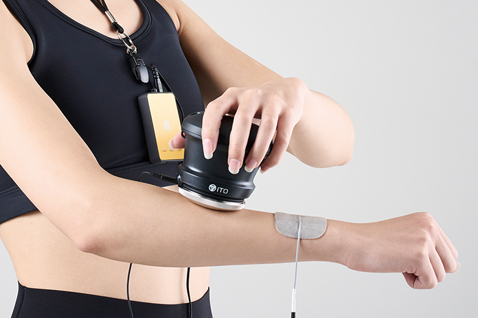 ATmini CHARGE | コンディショニング機器 他 | 伊藤超短波 一般の