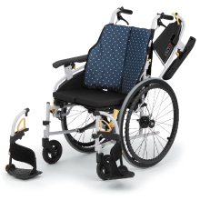 NISSIN（ニッシン）の車いす（車椅子） 日進医療器株式会社 | 取扱説明書