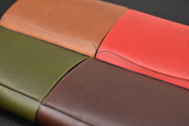 直営店限定・型押しミネルバリスシオ製革小物シリーズについてのお話