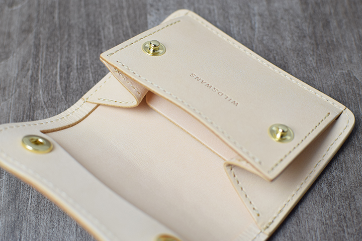 直営店限定のカラーのクロコダイルシリーズについてのお話 2