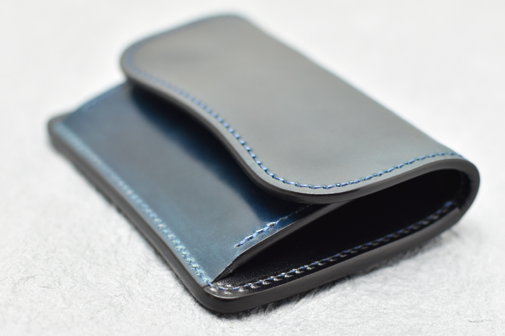 シェルコードバン×サドルプルアップ製の革小物についてのお話 1