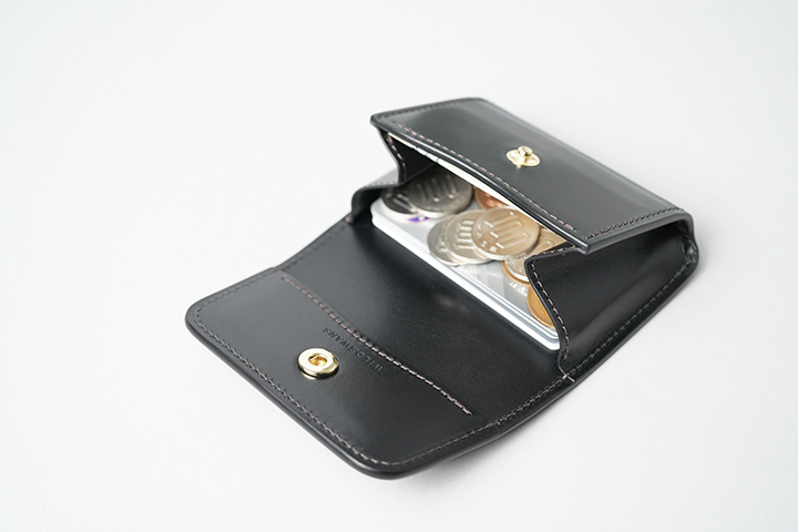 マルチカードケース・ARTHUR（アーサー）についてのお話2 | WILDSWANS