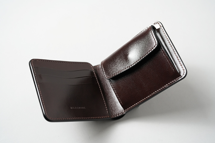 まるで絵画のようなレザーアイテム・スフマートシリーズが復刻されまし