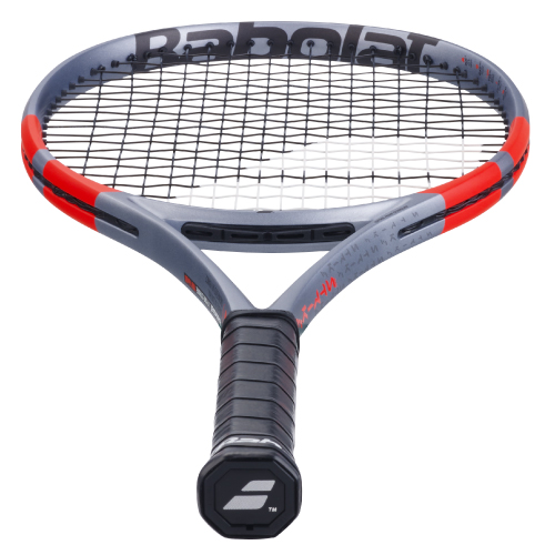 ガット張りたて ピュアストライク100 16✕20ガット2800円工賃2200円