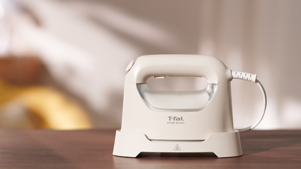 アイロン・衣類スチーマー | ティファール 公式サイト