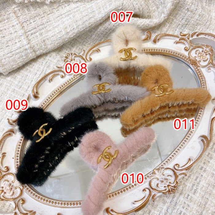 ブランドプラダ 髪飾り モコモコ バンスクリップ 可愛い ファッション