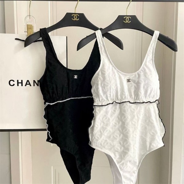 Chanel水着シャネル三角ビキニ ブランド スイムウェア ビーチグッズ
