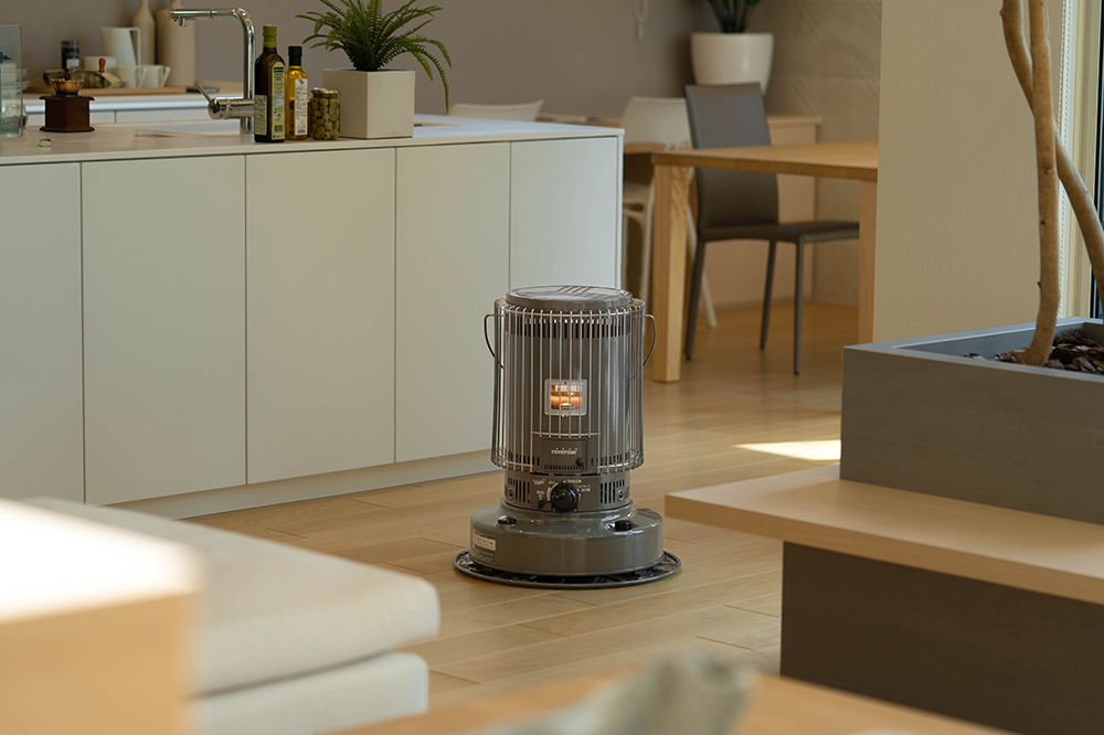 オンラインストア限定色「グレージュ」のモデルが新登場！対流形