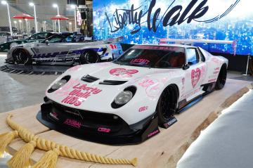 リバティーウォーク社の出展車両｜オンラインオートサロン