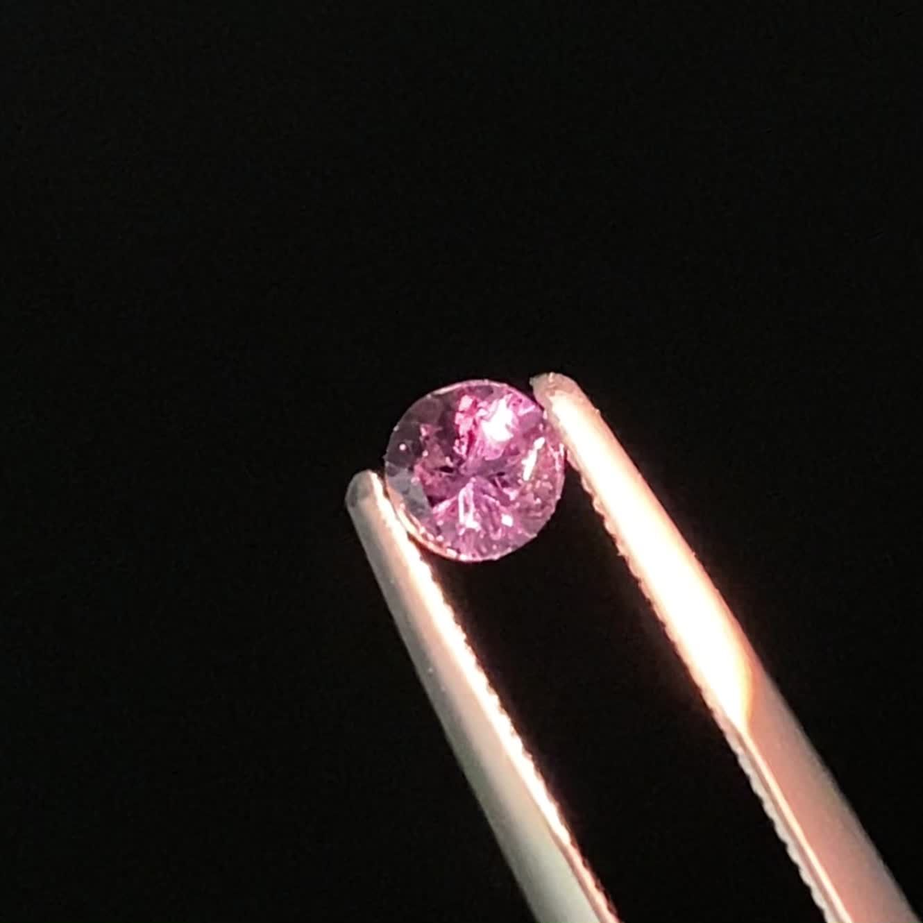 ベキリーブルーガーネット（カラーチェンジガーネット アレキタイプ