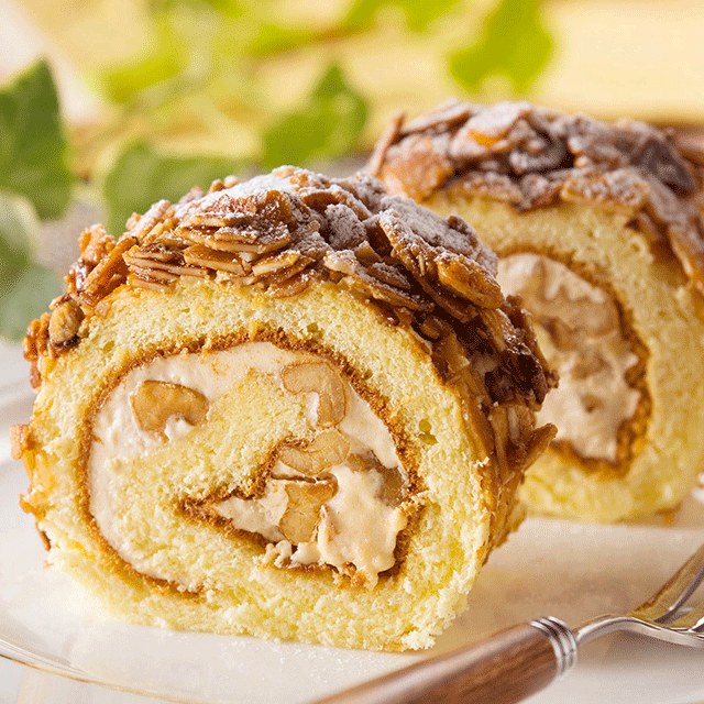 ロールケーキ｜創業400年の和菓子屋 虎屋本舗－老舗のどら焼き