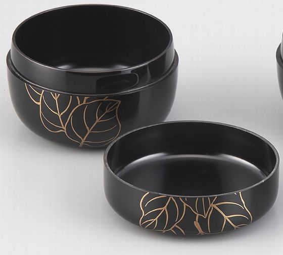 54・2.6平棗 てんとう虫蒔絵 165,000円（税込） | 輪島塗の塗師屋 輪島