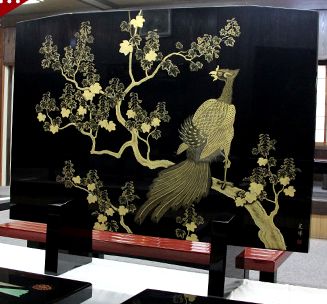 衝立 桐に鳳凰沈金 2,310,000円 | 輪島塗の塗師屋 輪島漆器大雅堂