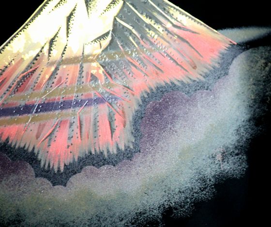 飾皿（小判型）松に富士山沈金 90,200円（税込） | 輪島塗の塗師屋