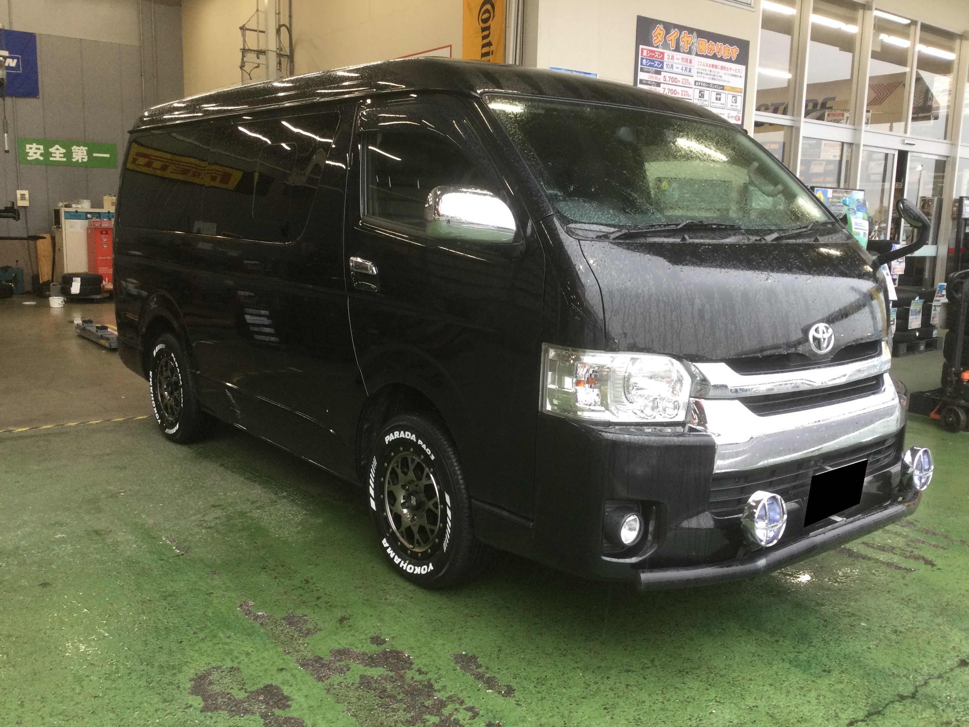 ☆ハイエース 16インチ ホワイトレター！！☆ヨコハマ PARADA PA03