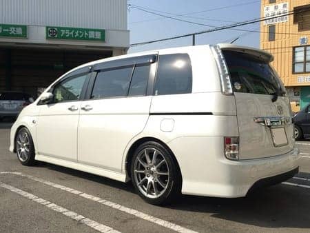 TOYOTAアイシスにTEIN車高調！！ | 店舗おススメ情報 | タイヤ館