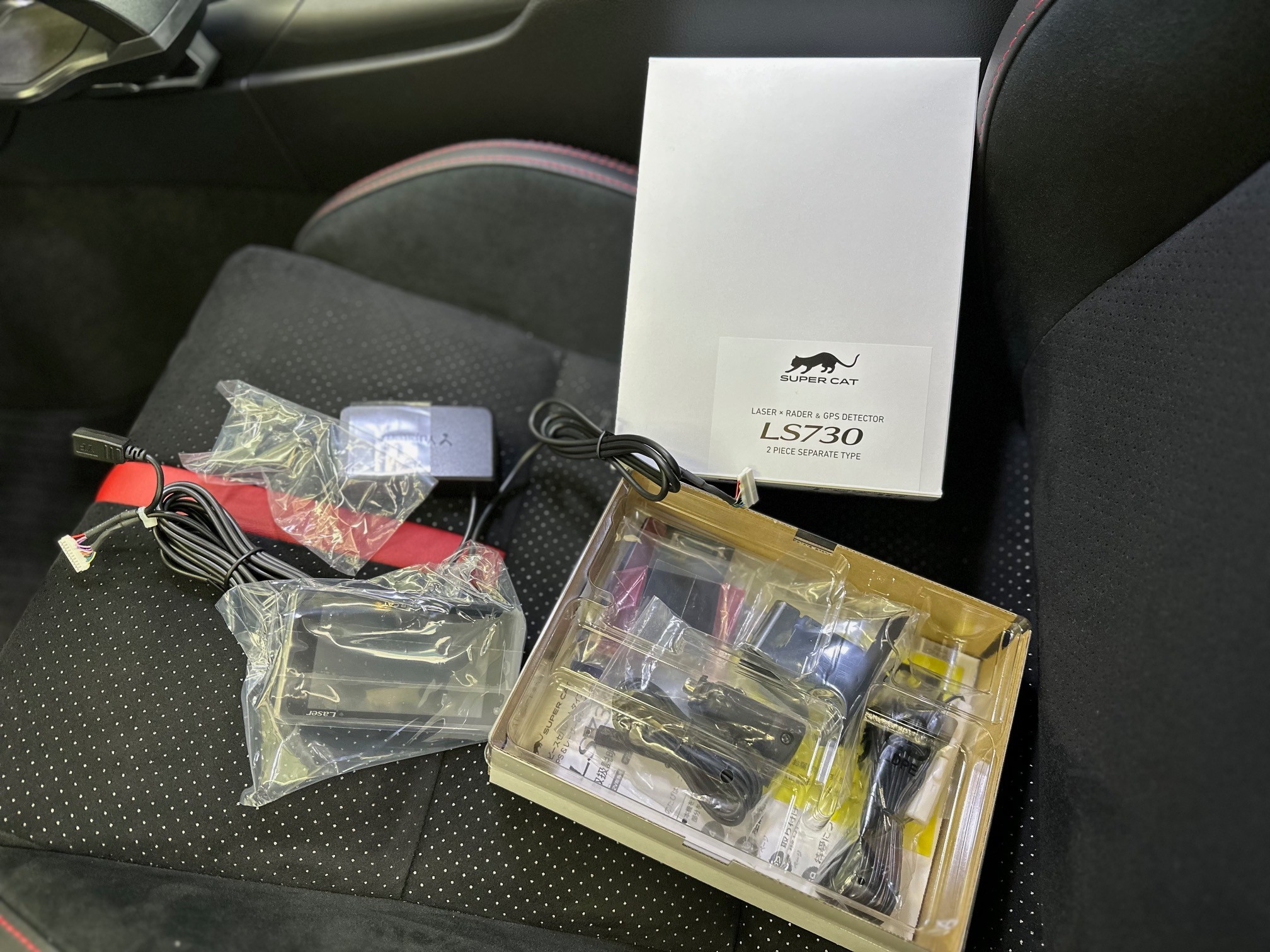 スバル BRZ ユピテル レーザー＆レーダー探知機 LS730 取付