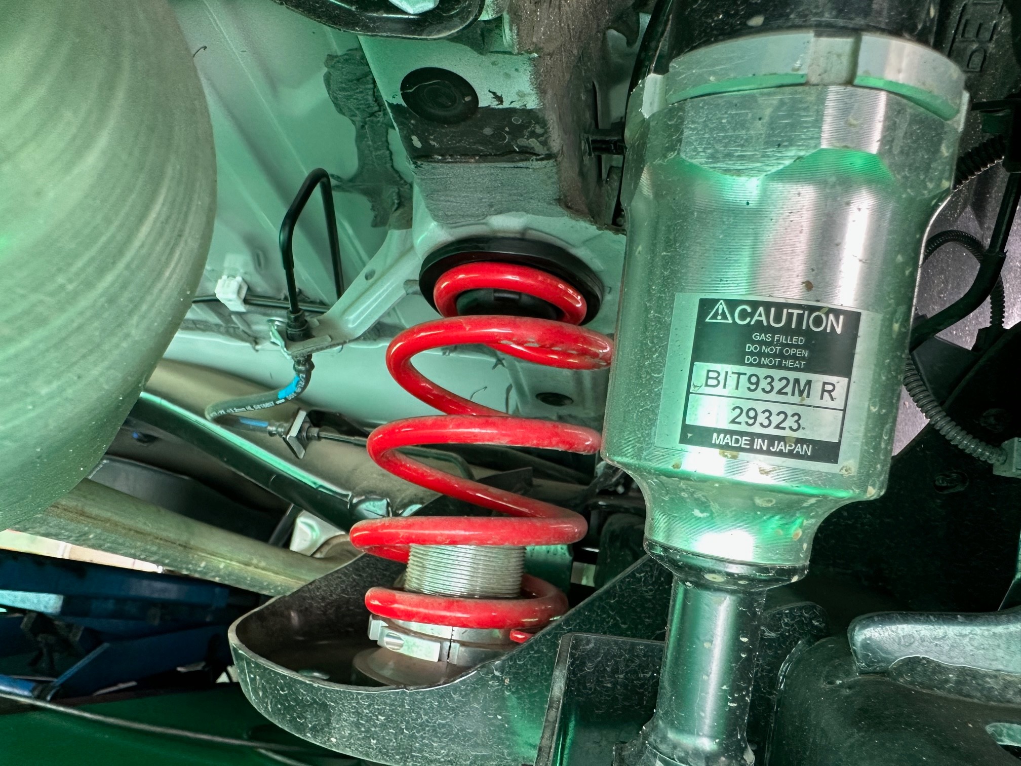 新型ノア（ZWR90W） RSR車高調 BLACK☆i 取付 | 店舗おススメ情報