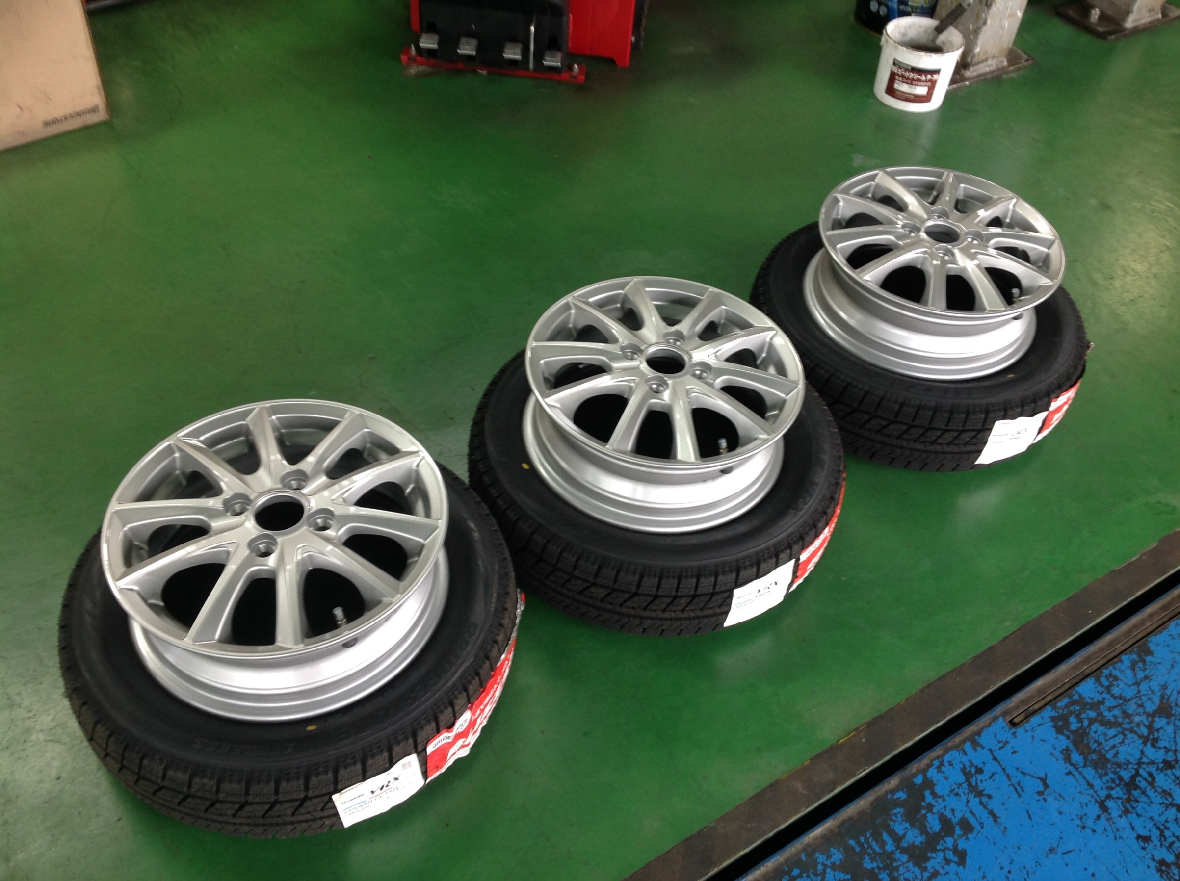 スタッドレスタイヤホイールセット | 店舗おススメ情報 | タイヤ館