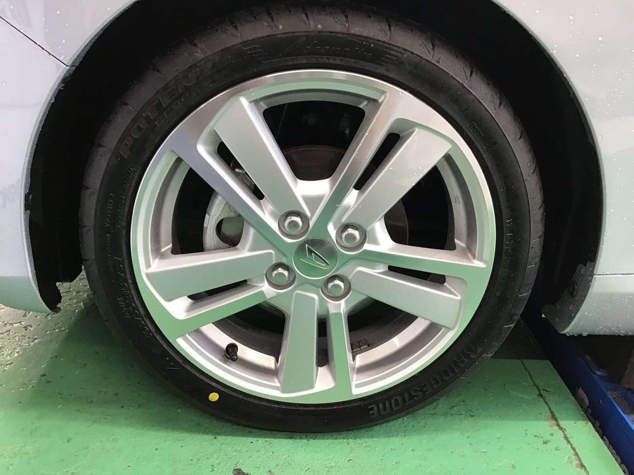 ダイハツ「コペン ローブ」LA400K ホイール交換 16インチ | 店舗お