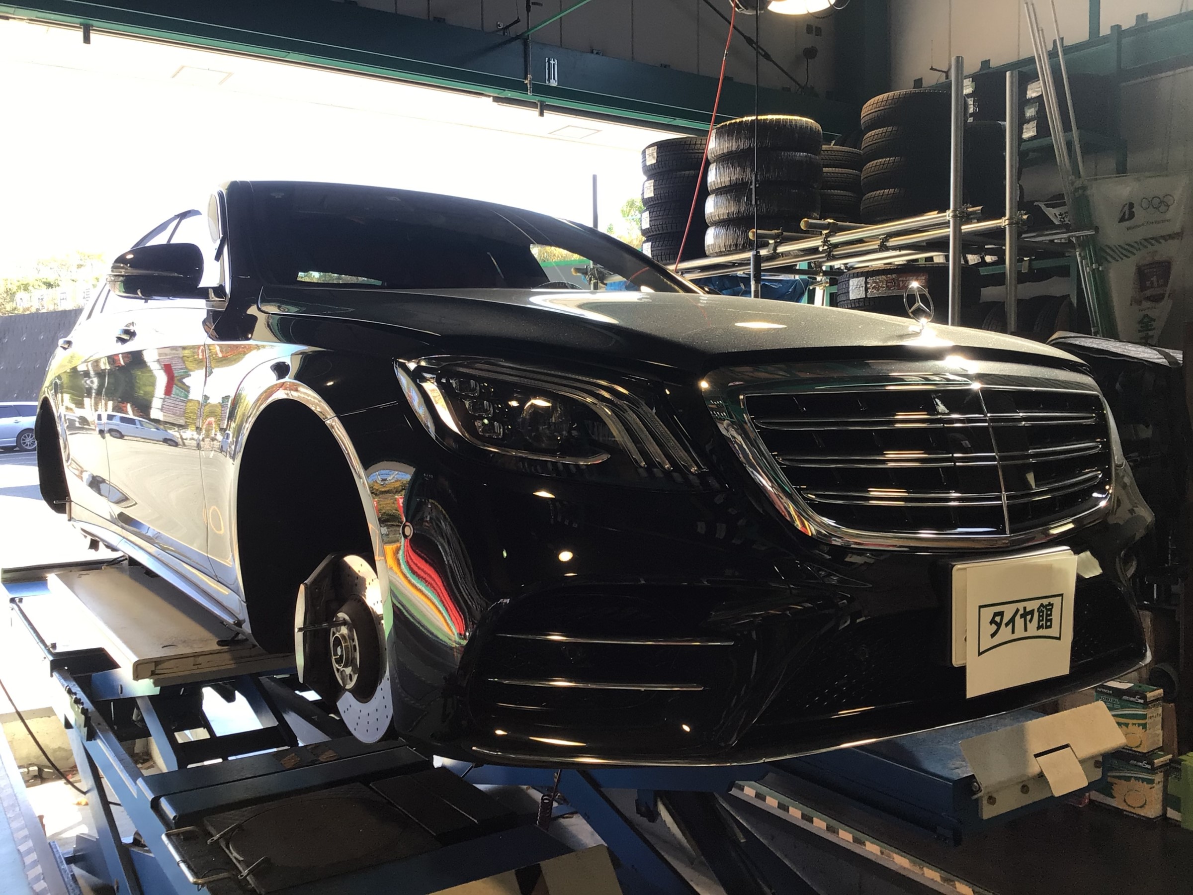 メルセデスベンツ W222 S560にTWSホイール21インチ装着