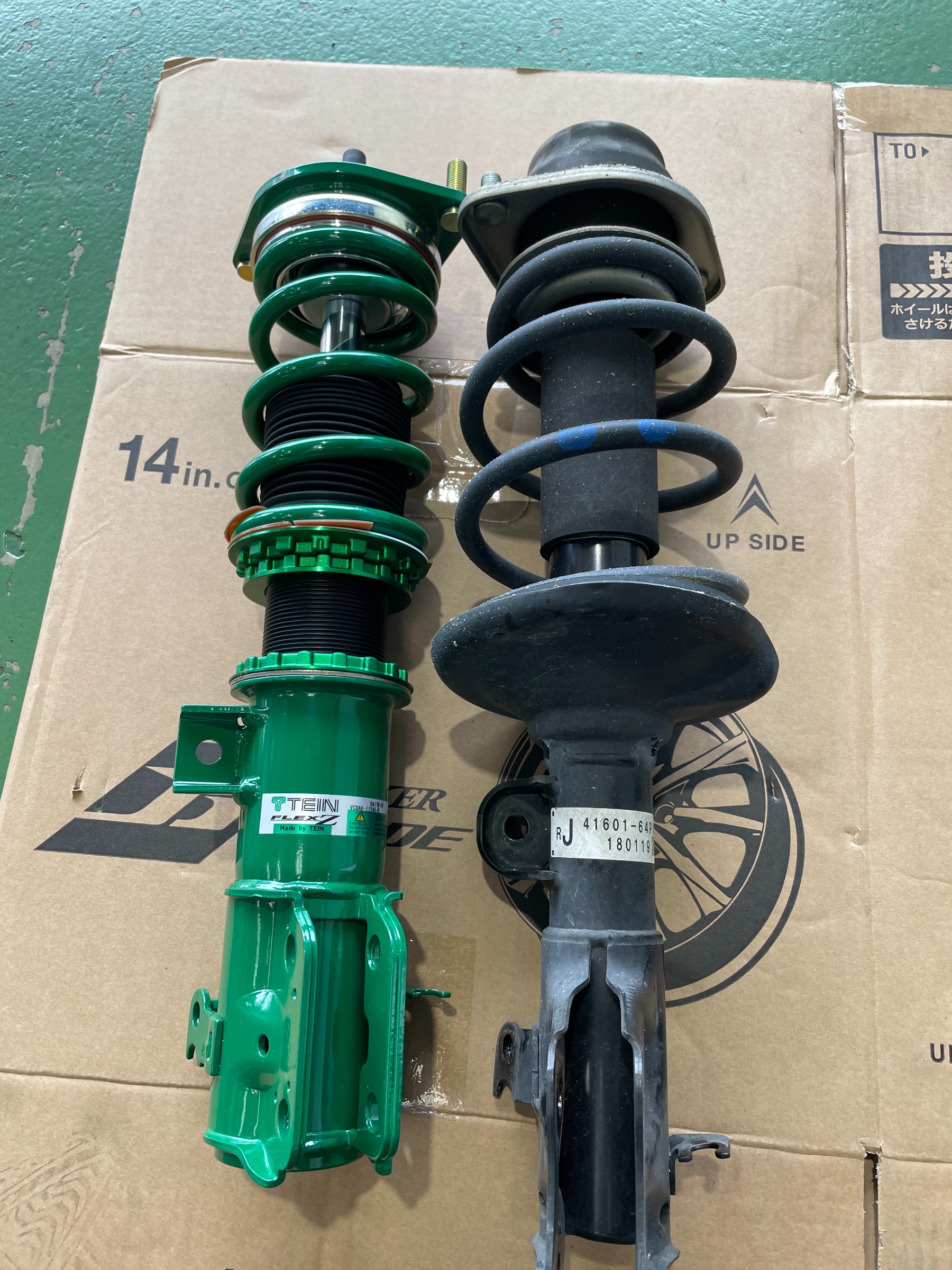 エブリイワゴン(DA17W) TEIN FLEX Z 装着 | 店舗おススメ情報 | タイヤ