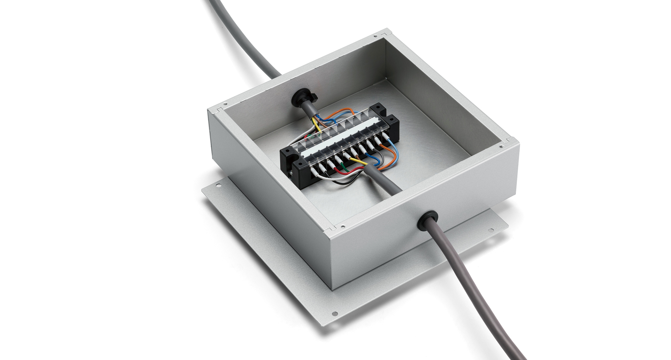 アルミシャーシ カバー付 Tシリーズ | 製品情報 | タカチ電機工業